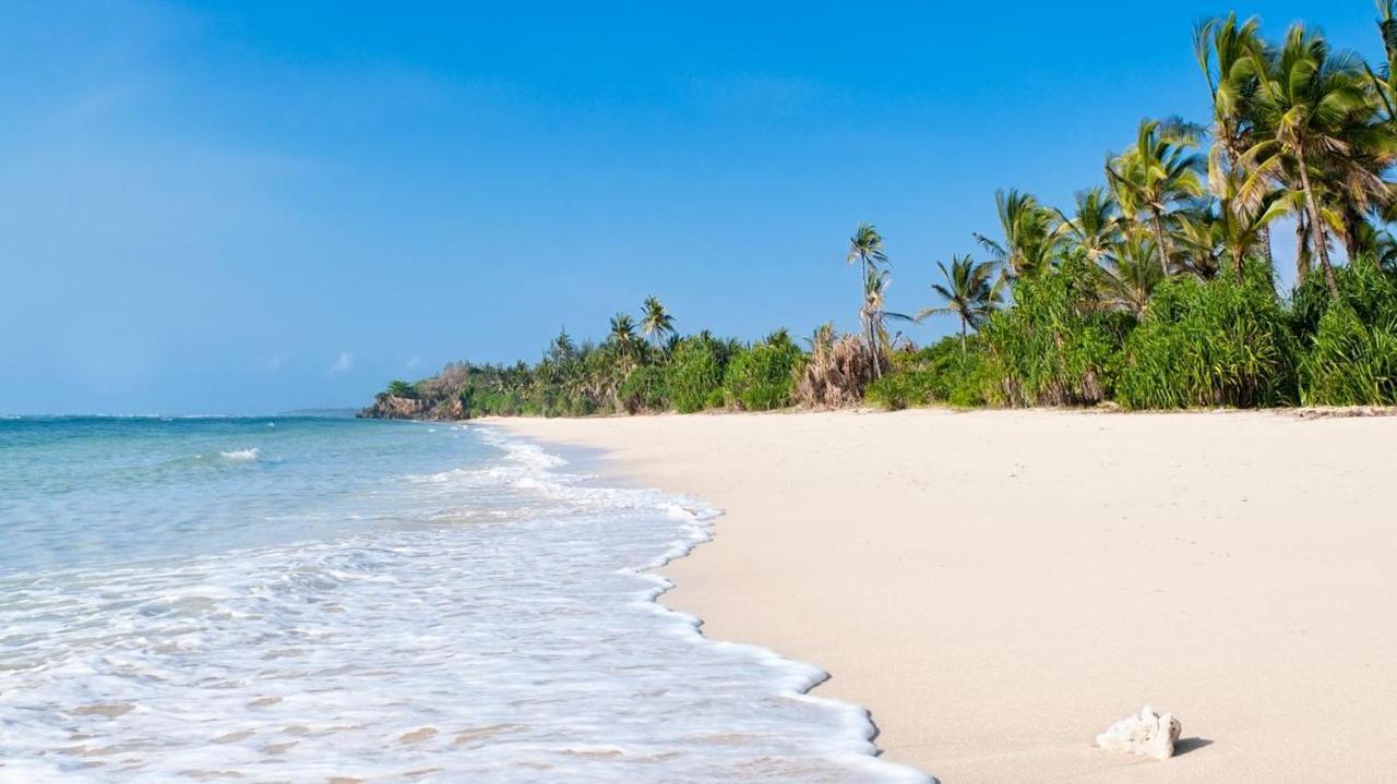 4 U Luxury Bungalows Diani Diani Beach Εξωτερικό φωτογραφία