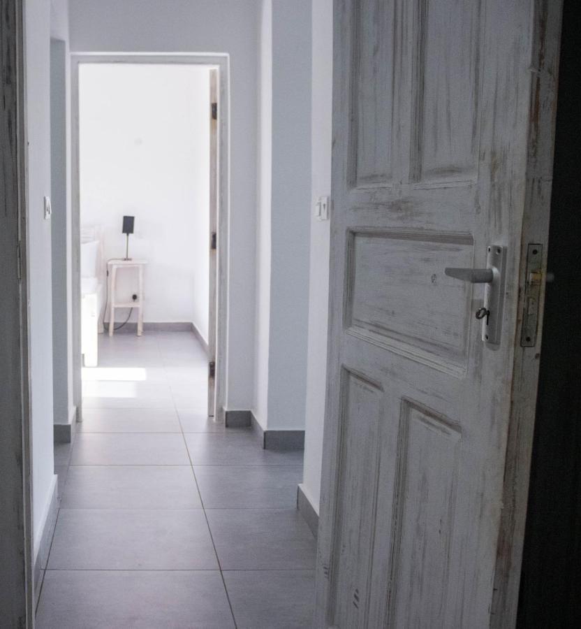4 U Luxury Bungalows Diani Diani Beach Εξωτερικό φωτογραφία