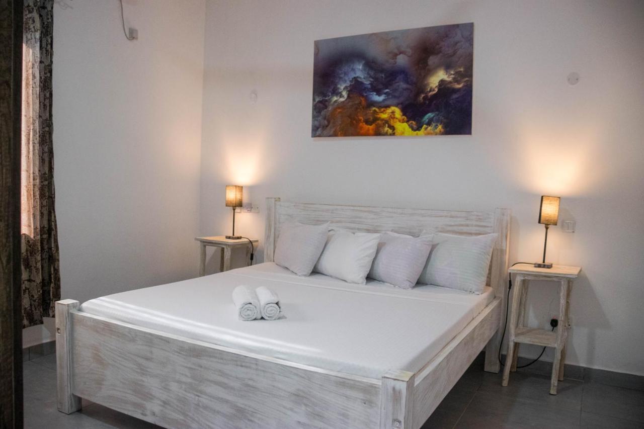4 U Luxury Bungalows Diani Diani Beach Εξωτερικό φωτογραφία