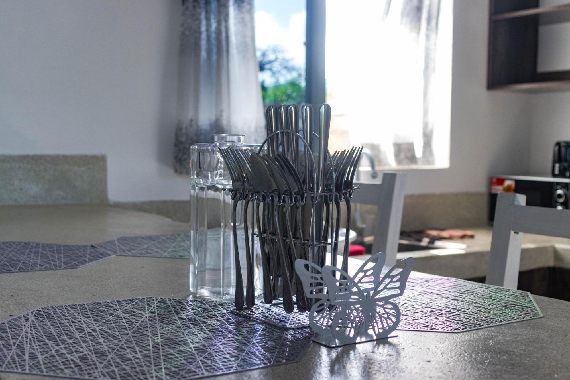 4 U Luxury Bungalows Diani Diani Beach Εξωτερικό φωτογραφία