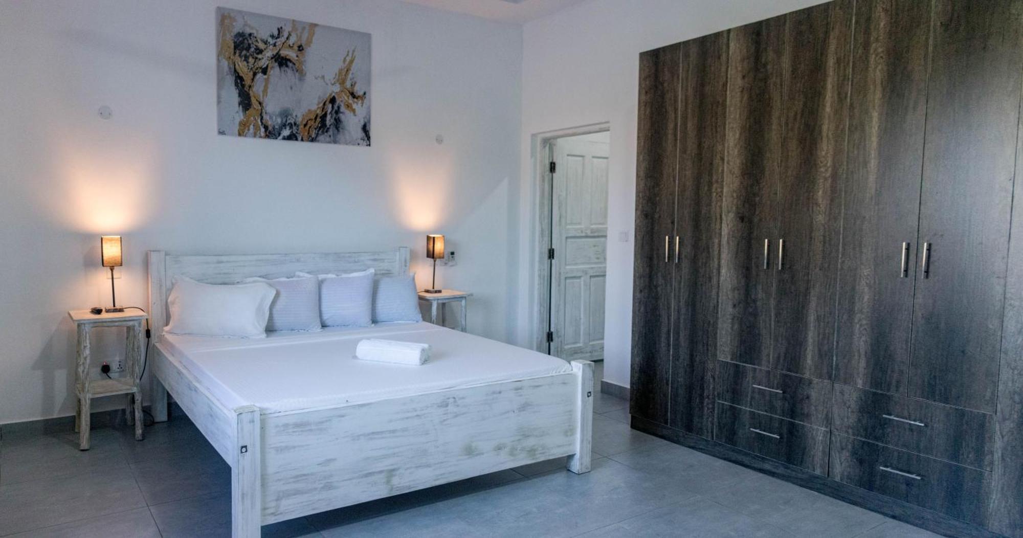 4 U Luxury Bungalows Diani Diani Beach Εξωτερικό φωτογραφία